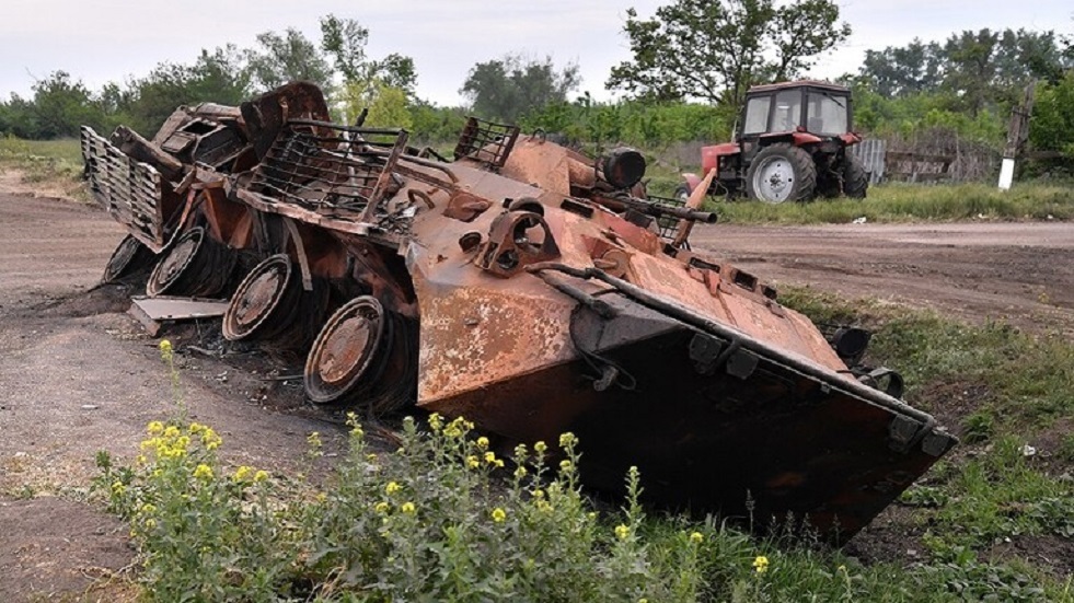 لوغانسك: جنود أوكرانيا يحرقون جثث المرتزقة في ساحات القتال