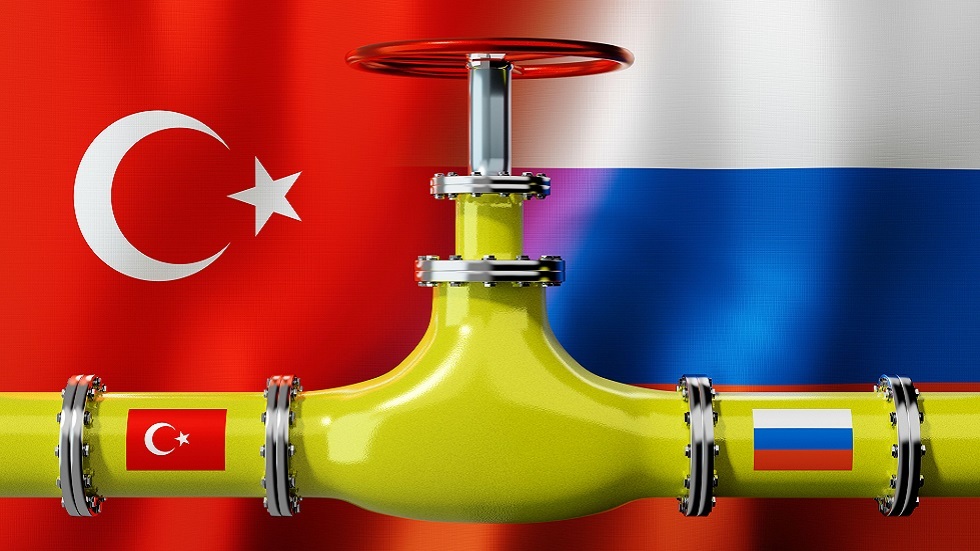 وزير الطاقة التركي يعلق على مسألة دفع ثمن الغاز الروسي بالروبل