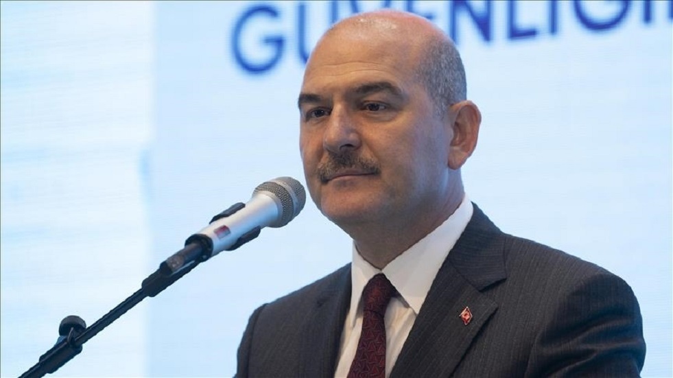 وزير الداخلية التركي: لن نترك السوريين وحيدين