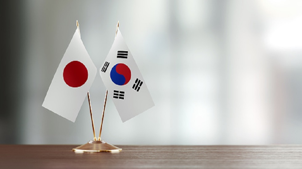 كوريا الجنوبية تعرب عن أسفها إزاء إرسال اليابان قربانا لضريح حربي مثير للجدل