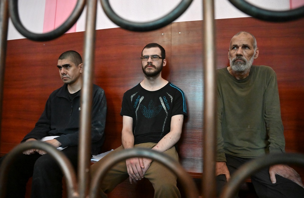 دونيتسك تعلن النظر في طلبات النقض بحكم الإعدام على المرتزقة الأجانب الثلاثة