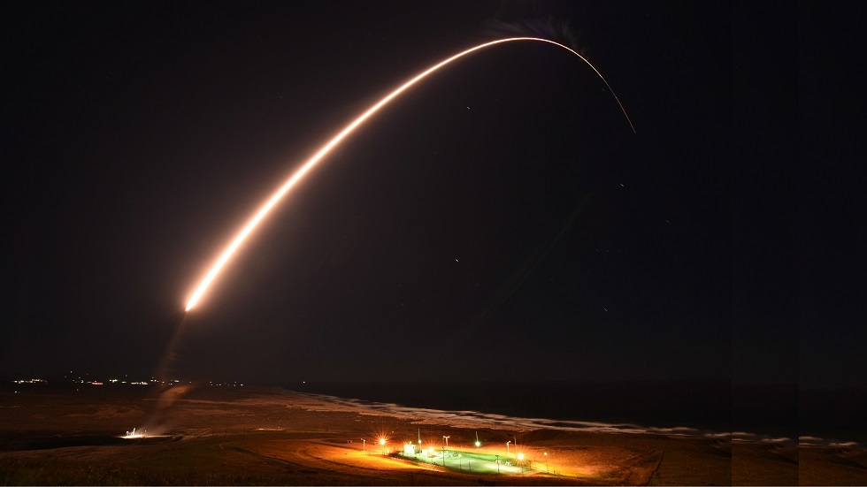 تجربة إطلاق صاروخ باليستي عابر للقارات من سلاح الجو الأمريكي