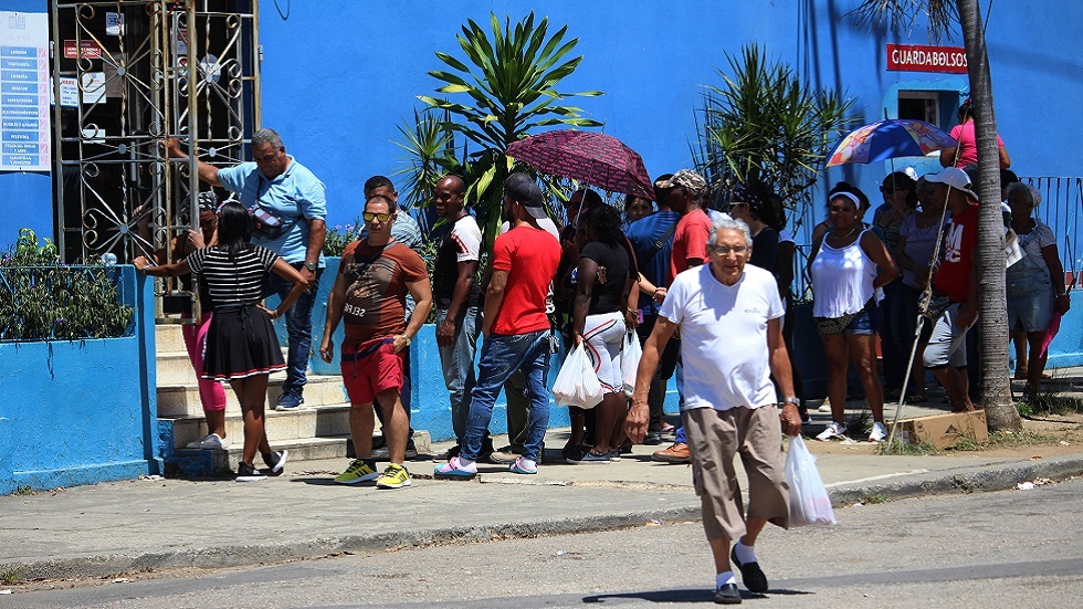 كوبا تسمح بالاستثمار الأجنبي في قطاعي الجملة والتجزئة