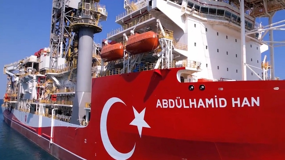 تركيا تباشر التنقيب عن الغاز في البحر المتوسط (فيديو)