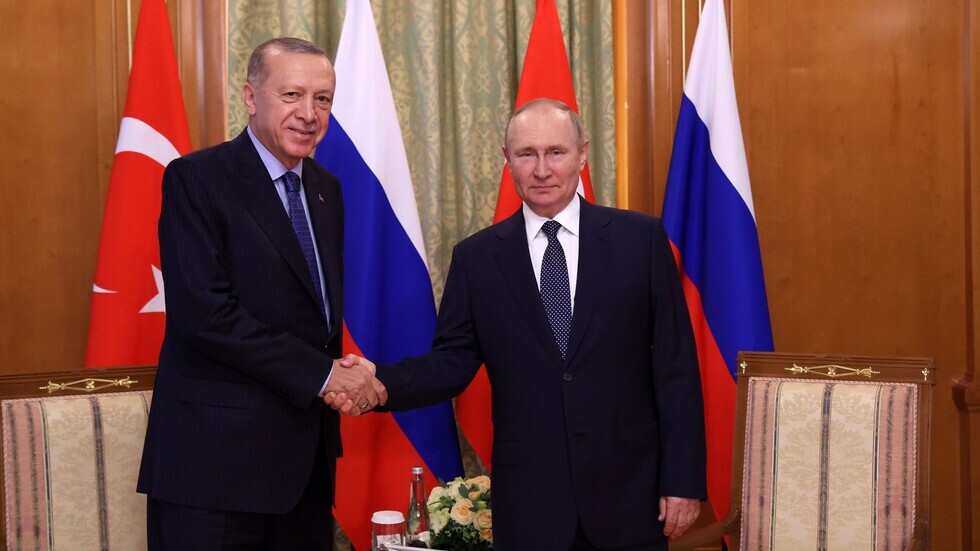 أردوغان يتحدث عن اتصالات مع بوتين بشأن سوريا