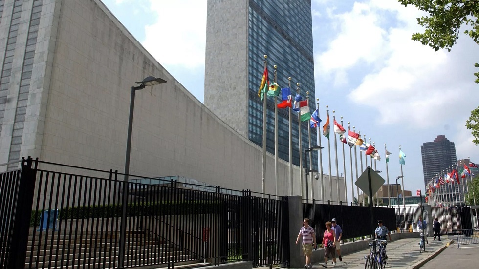 روسيا تعارض مشاركة زيلينسكي افتراضيا في اجتماع مجلس الأمن الدولي