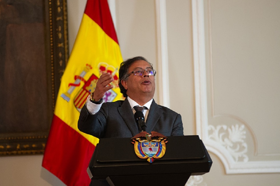 فنزويلا وكولومبيا تستأنفان العلاقات الدبلوماسية بعد 3 سنوات من القطيعة