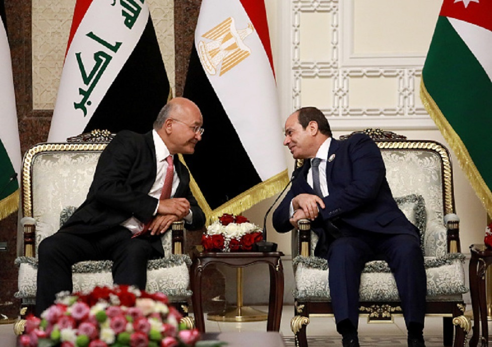 خلال اتصال هاتفي ببرهم صالح.. السيسي يؤكد دعم مصر لأمن واستقرار العراق