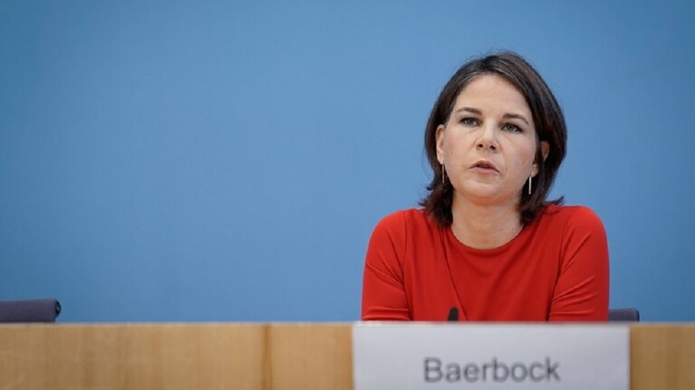 بيربوك وضعت خطة من 4 نقاط لتنظيم العلاقات مع روسيا