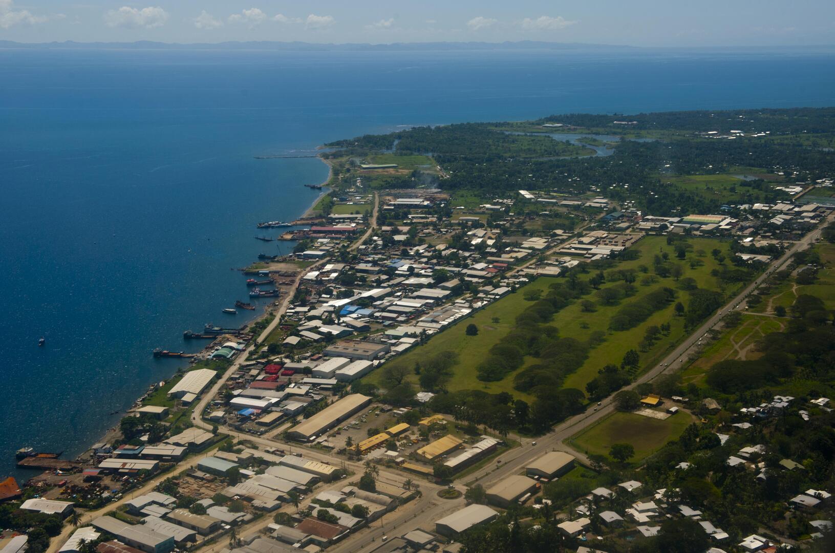 جزر سليمان تمنع سفن كل الدول الأجنبية من الرسو على سواحلها