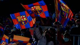 رسميا.. برشلونة يعلن عن رحيل لاعب جديد