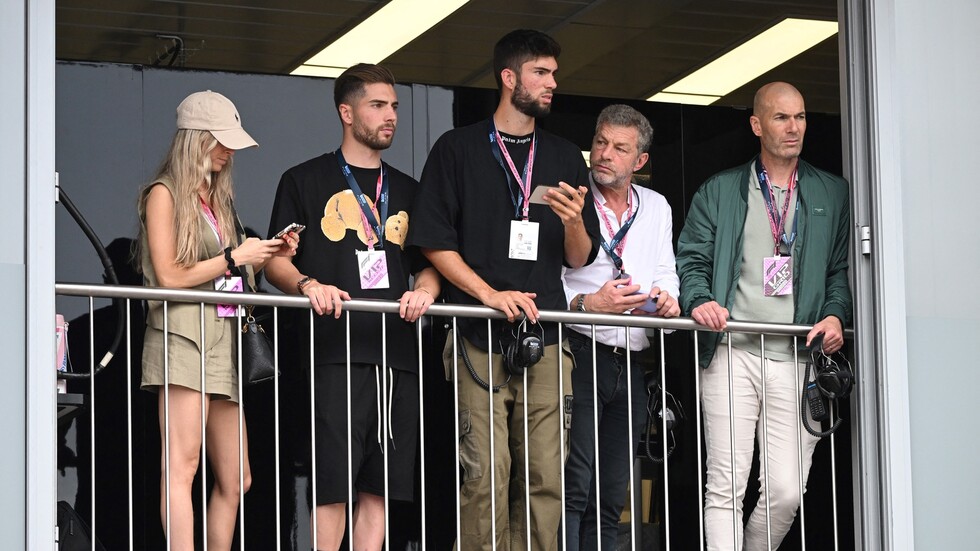 زيدان يلتحق بفريق الدرجة الثانية إيبار