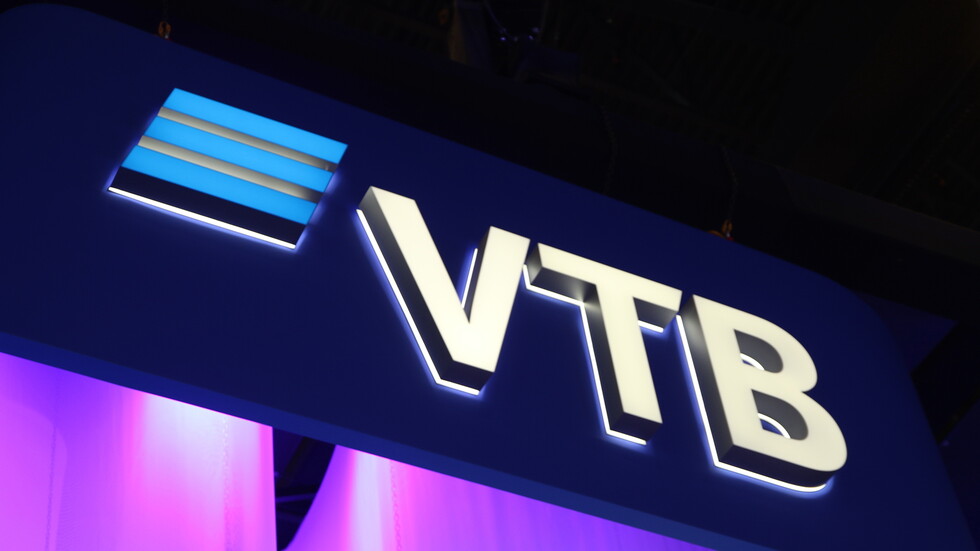 رئيس بنك VTB الروسي حول أصول البنوك الروسية المحتجزة في الاتحاد الأوروبي: ببساطة سرقت