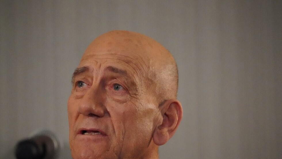 أولمرت عن تفجير مفاعل نووي في سوريا: لم نكن نريد حربا