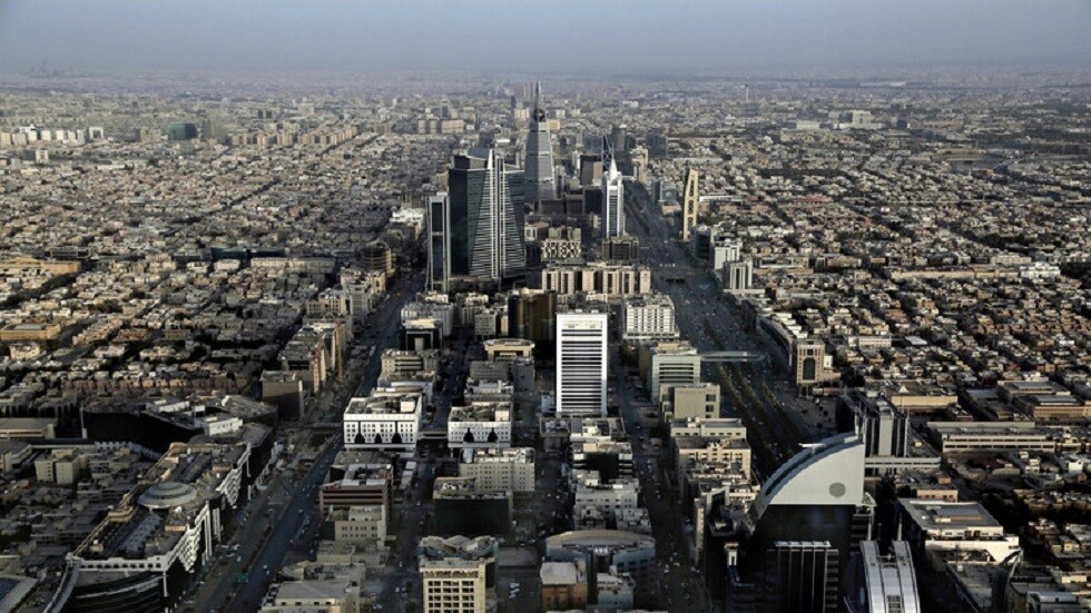 جدل في السعودية حول تصريح عن نسبة النساء السعوديات اللائي يشاهدن أفلاما إباحية