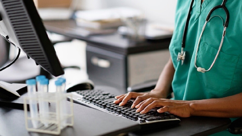 15 ألف ممرض أمريكي يعلنون إضرابهم عن العمل 3 أيام