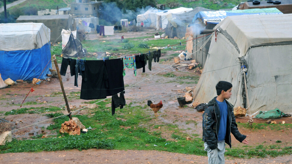 لجنة شؤون المهجرين في لبنان: المساعي جارية مع سوريا والسفراء والجهات الدولية لعودة آمنة للاجئين