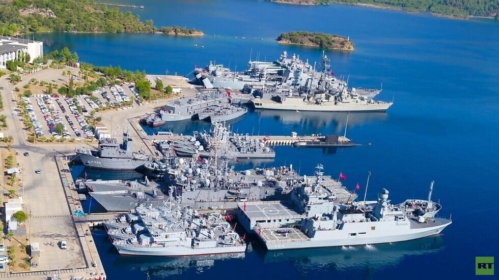 تركيا واليونان تخوضان مناورات مشتركة للناتو