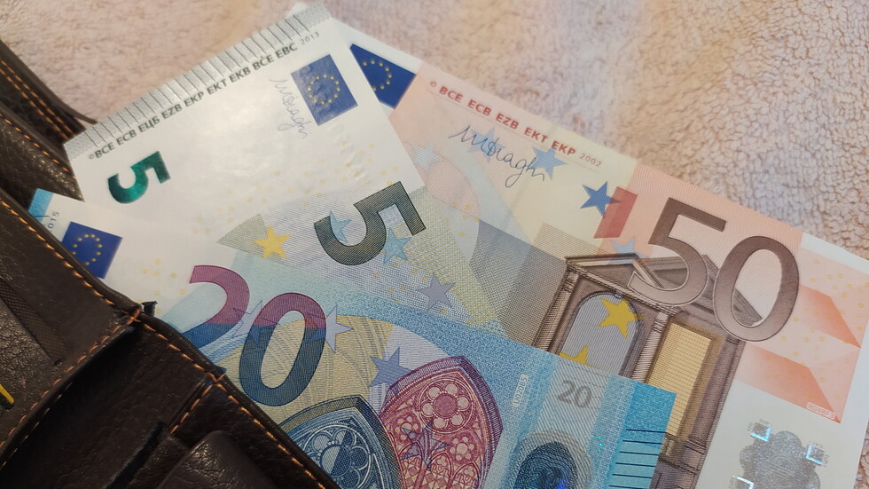 الحكومة الألمانية بصدد اتخاذ إجراءات لدعم أكبر مستورد للغاز في البلاد