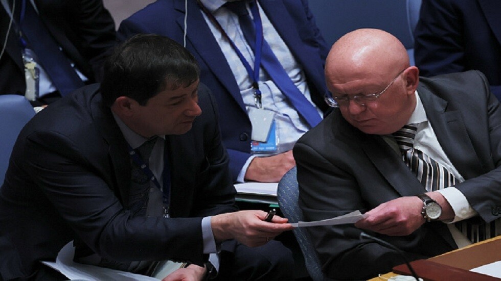 نيبينزيا: واشنطن لم تصدر بعد تأشيرات الدخول لمعظم أعضاء الوفد الروسي إلى الجمعية العامة في نيويورك