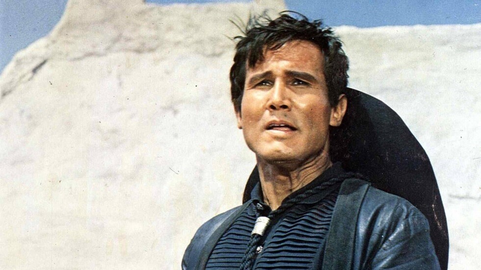 وفاة نجم هوليوود هنري سيلفا عن عمر يناهز 95 عاما