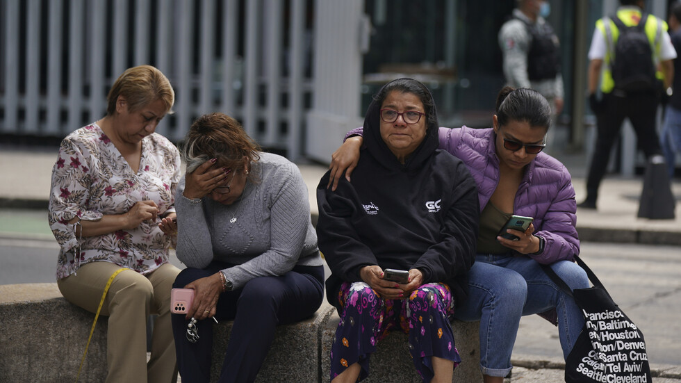 المكسيك..  قتلى في زلزال قوي تزامن مع ذكرى زلزالين عنيفين وقعا عامي 1985 و2017 (فيديو)