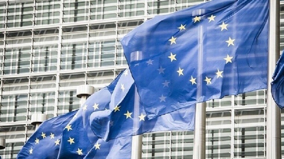 الاتحاد الأوروبي يوافق على مساعدات لأوكرانيا بقيمة  5 مليارات يورو