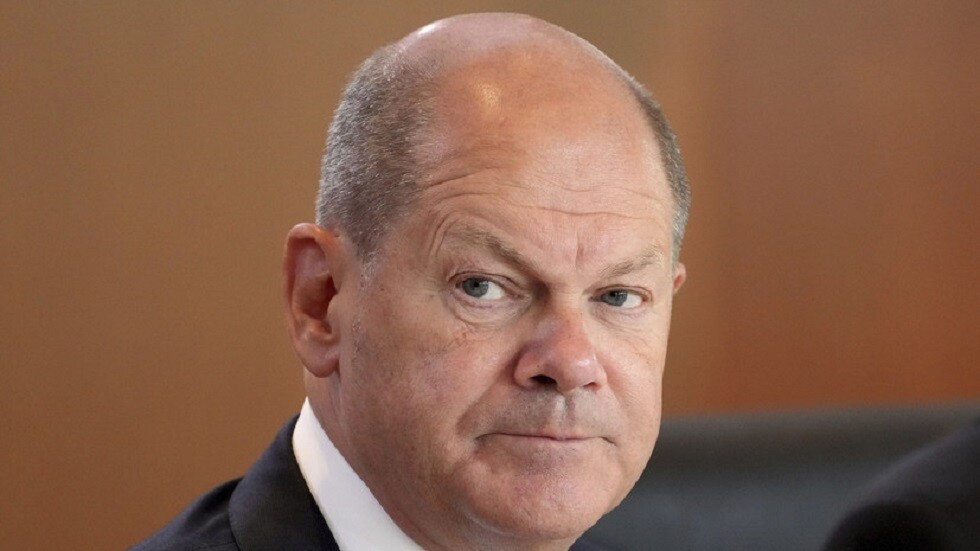 شولتس: ألمانيا لا تعترف بنتائج الاستفتاء في دونباس