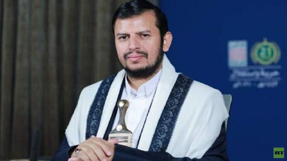 الحوثي: التصنيع العسكري يتم من المسدس إلى الصواريخ البالستية والطائرات المسيرة