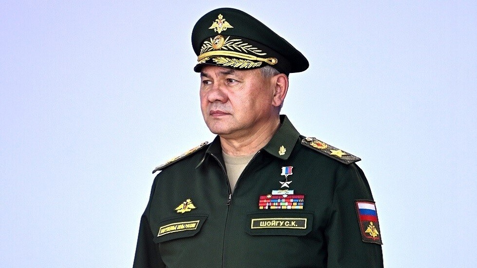 شويغو يصدر أوامر البدء بعملية التعبئة الجزئية