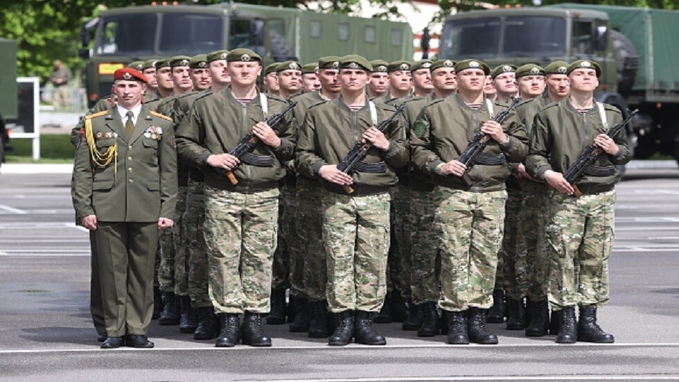 بيلاروسيا تعيد تقييم علاقاتها العسكرية مع دول الجوار