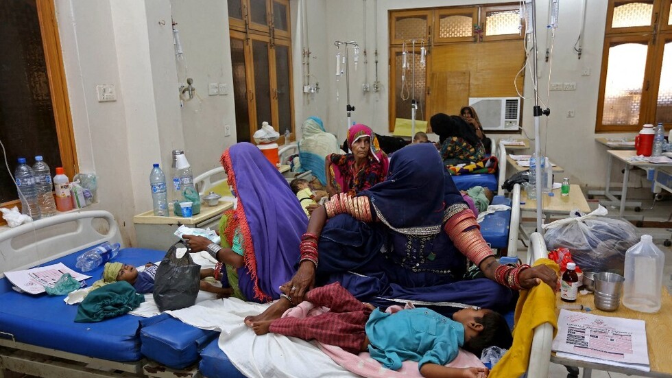 باكستان تسجل أكثر من 300 حالة وفاة بسبب تفشي الملاريا