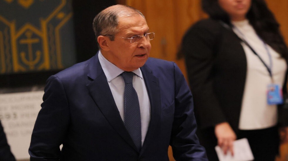 لافروف: سنحاسب كافة الضالعين في قتل المدنيين في أوكرانيا بغض النظر عن جنسياتهم