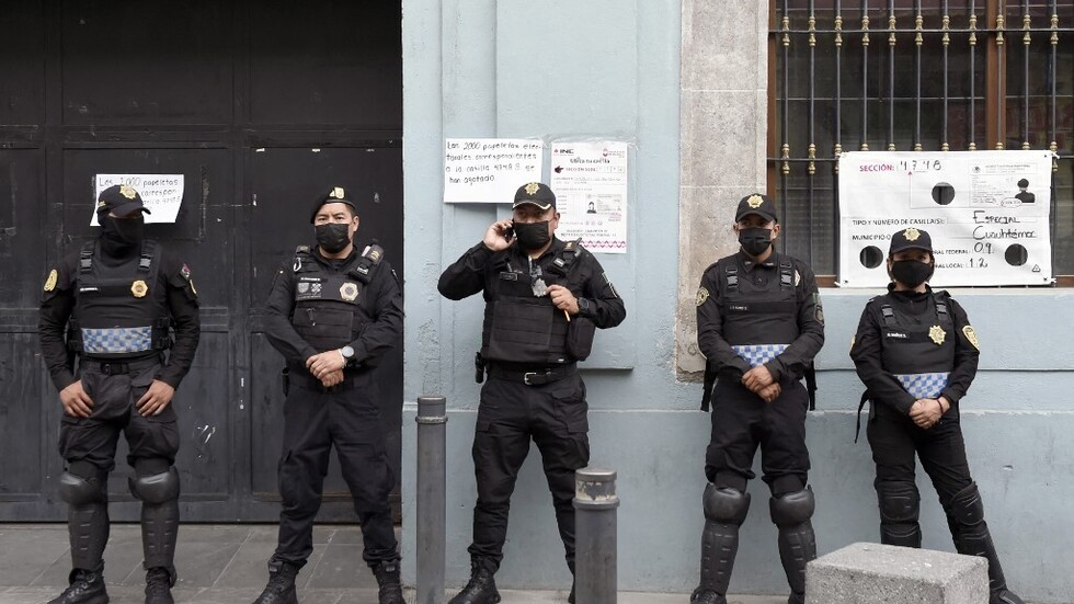 المكسيك.. مقتل عشرة رجال بالرصاص في صالة للبلياردو