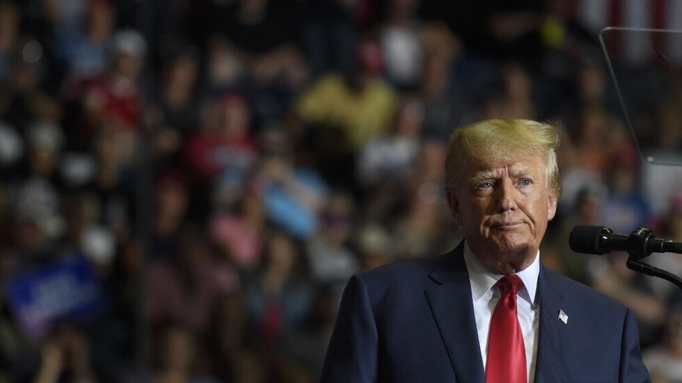 ترامب يزعم أنه أرسل لـ"الجزار" الأفغاني" صورة هدده فيها بمحوه عن وجه الأرض