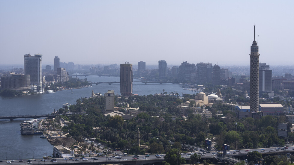 وزيرة التخطيط المصرية: مصر مؤهلة لتكون مركزا عالميا للنقل البحري