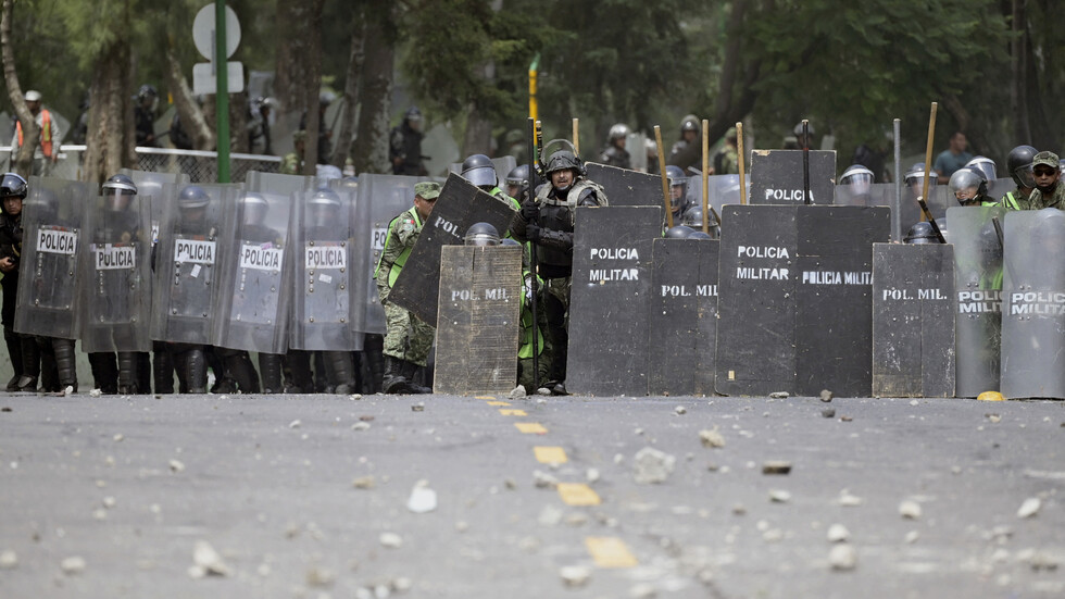 بعد أسبوع من مظاهرة أمام سفارة إسرائيل..إصابات باشتباكات في المسكيك