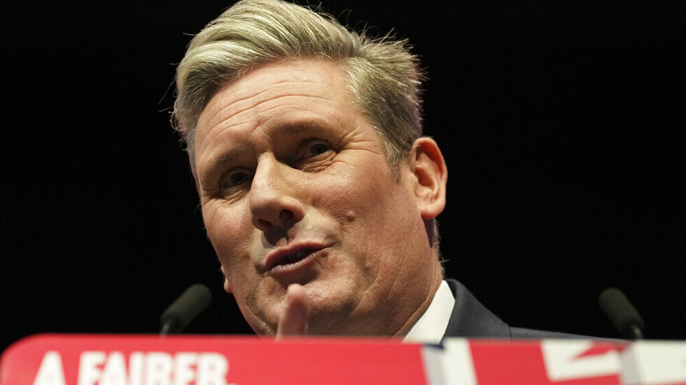 زعيم حزب العمال البريطاني يحث تراس على إصلاح الفوضى الاقتصادية