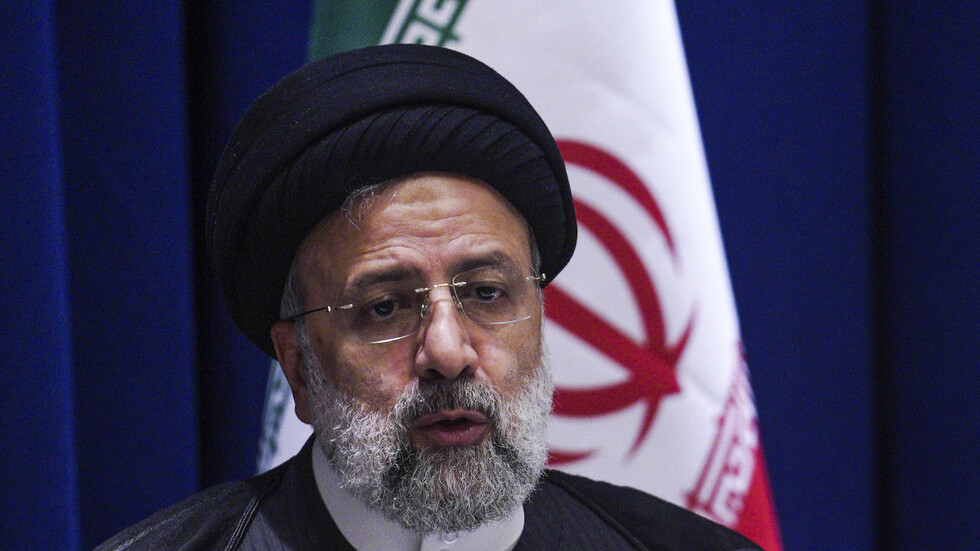 رئيسي: تعاوننا مستمر مع روسيا في مختلف المجالات