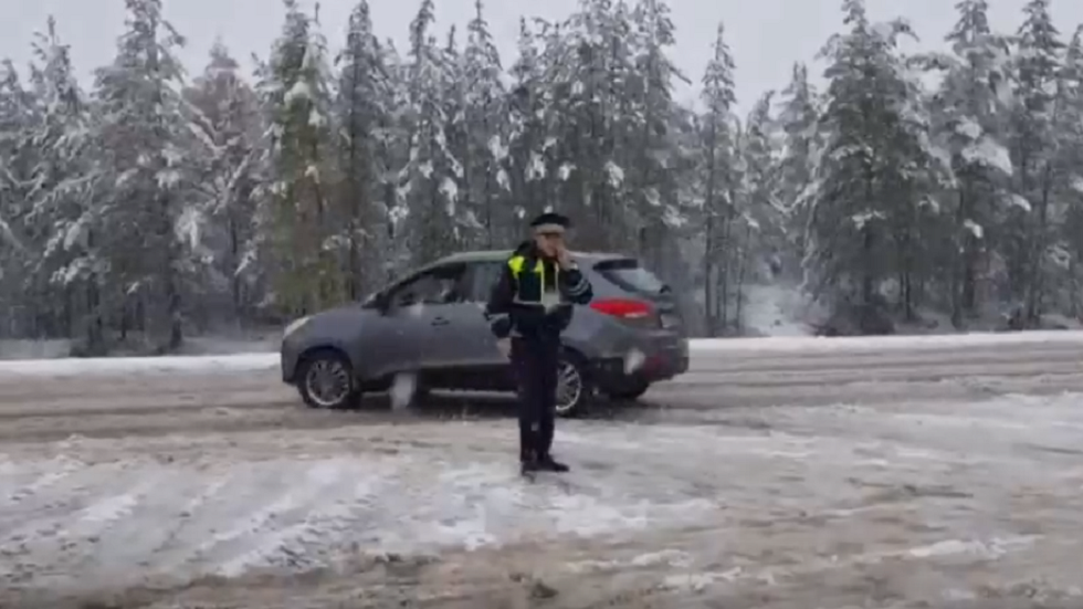 انقطاع الكهرباء في مقاطعة إيركوتسك بسبب هطول الثلوج الكثيفة