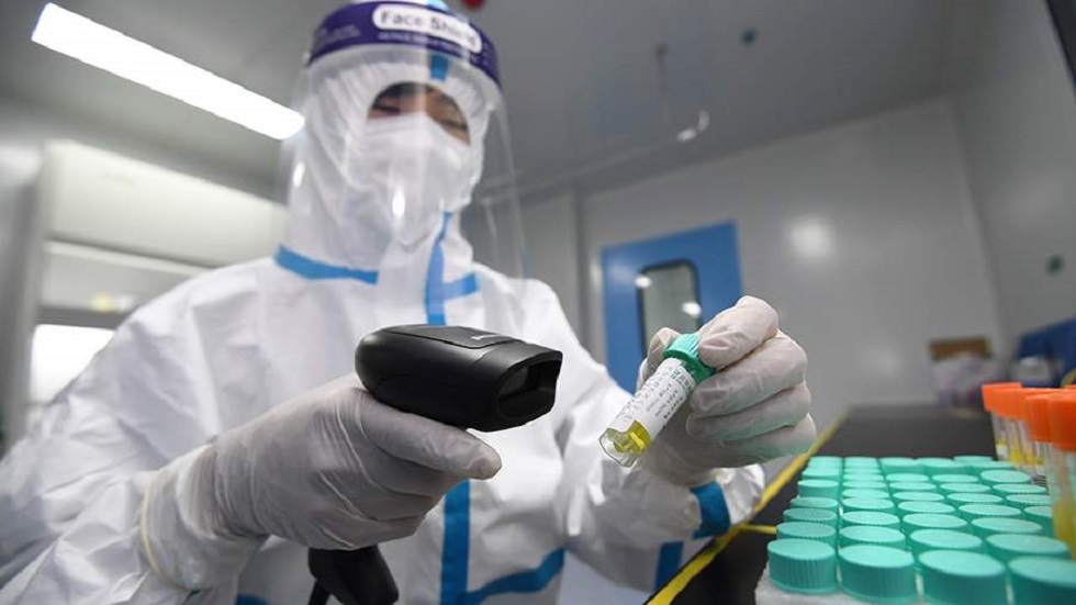 عالم روسي يتوقع ظهور متغير جديد للفيروس التاجي المستجد في الصين