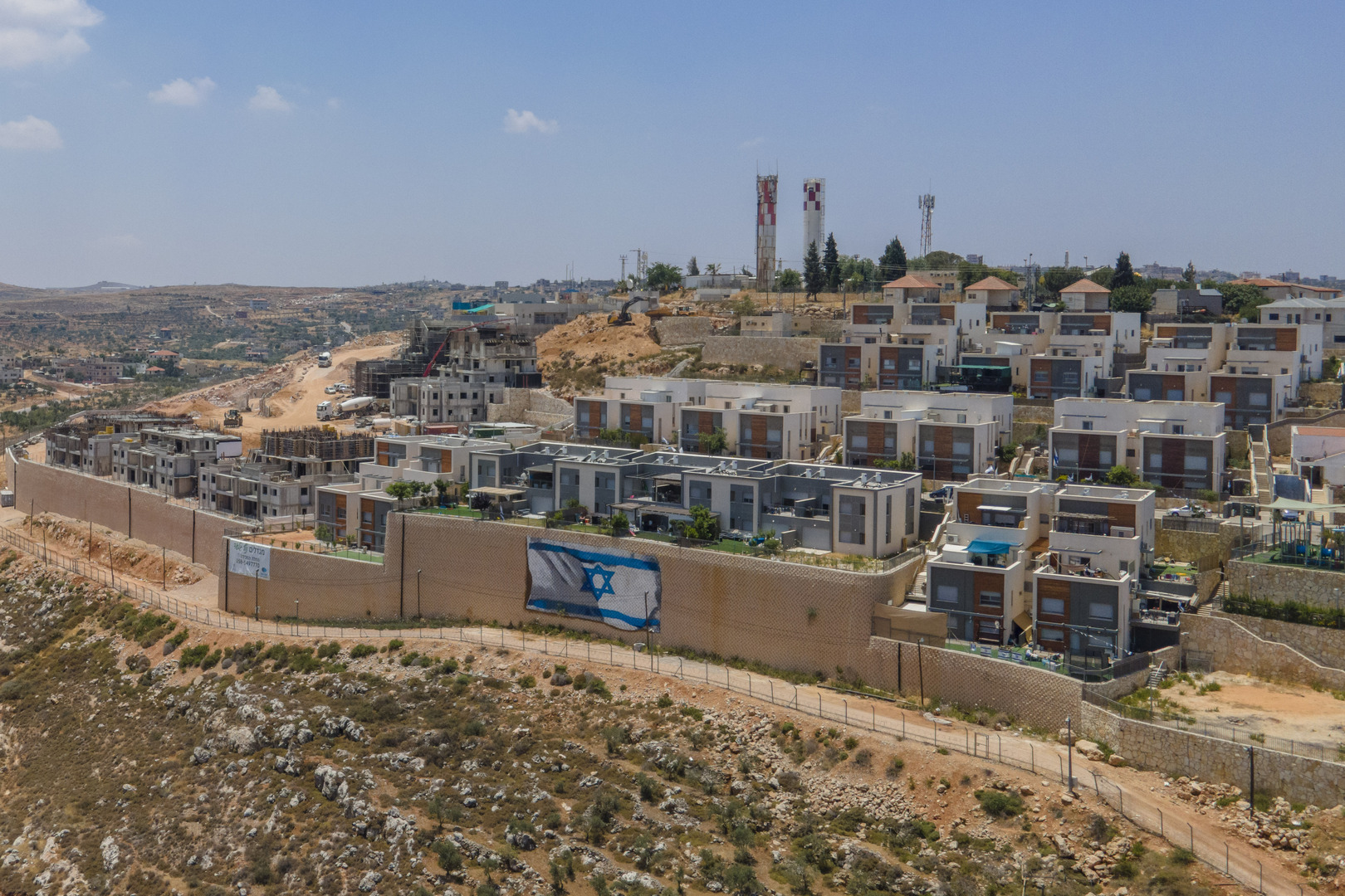 السلطات الإسرائيلية تقدم خططا لبناء مستوطنة جديدة في القدس الشرقية