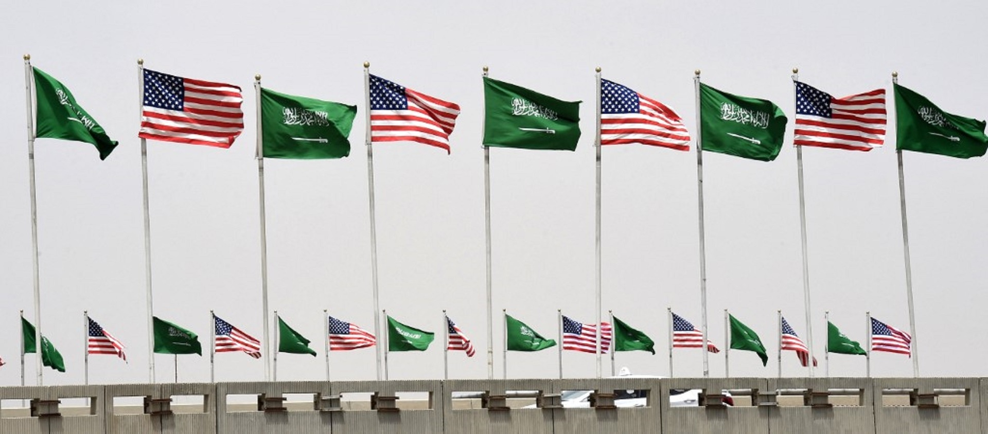تقرير: الولايات المتحدة تخطط لبناء منشأة عسكرية جديدة في السعودية