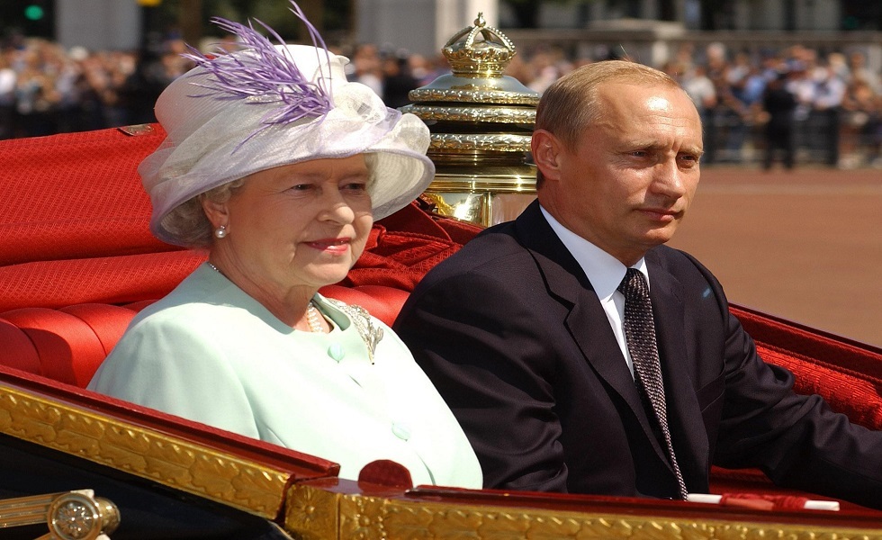 بوتين يعرب عن تعازيه في وفاة الملكة إليزابيث الثانية: تمتعت بحب واحترام فضلا عن مكانتها المرموقة