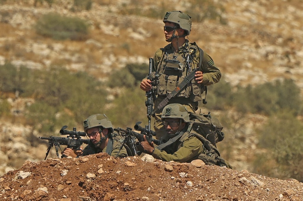 غانتس: استبدال السلطة الفلسطينية في الضفة الغربية سيكون أسوأ