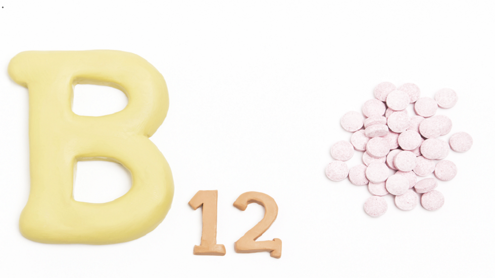علامة على مستويات منخفضة من فيتامين B12 قد تلاحظها 