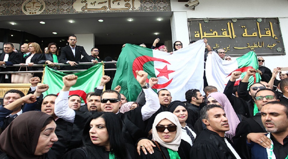 بيان لقضاة الجزائر حول اجتماع تل أبيب