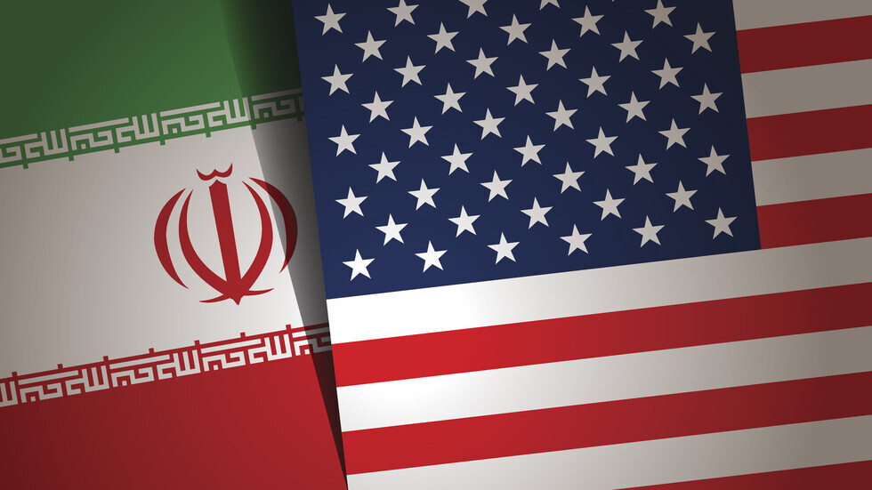 مسؤول إيراني: الرئيسان الفرنسي والسويسري حملا رسائل أمريكية للرئيس الإيراني