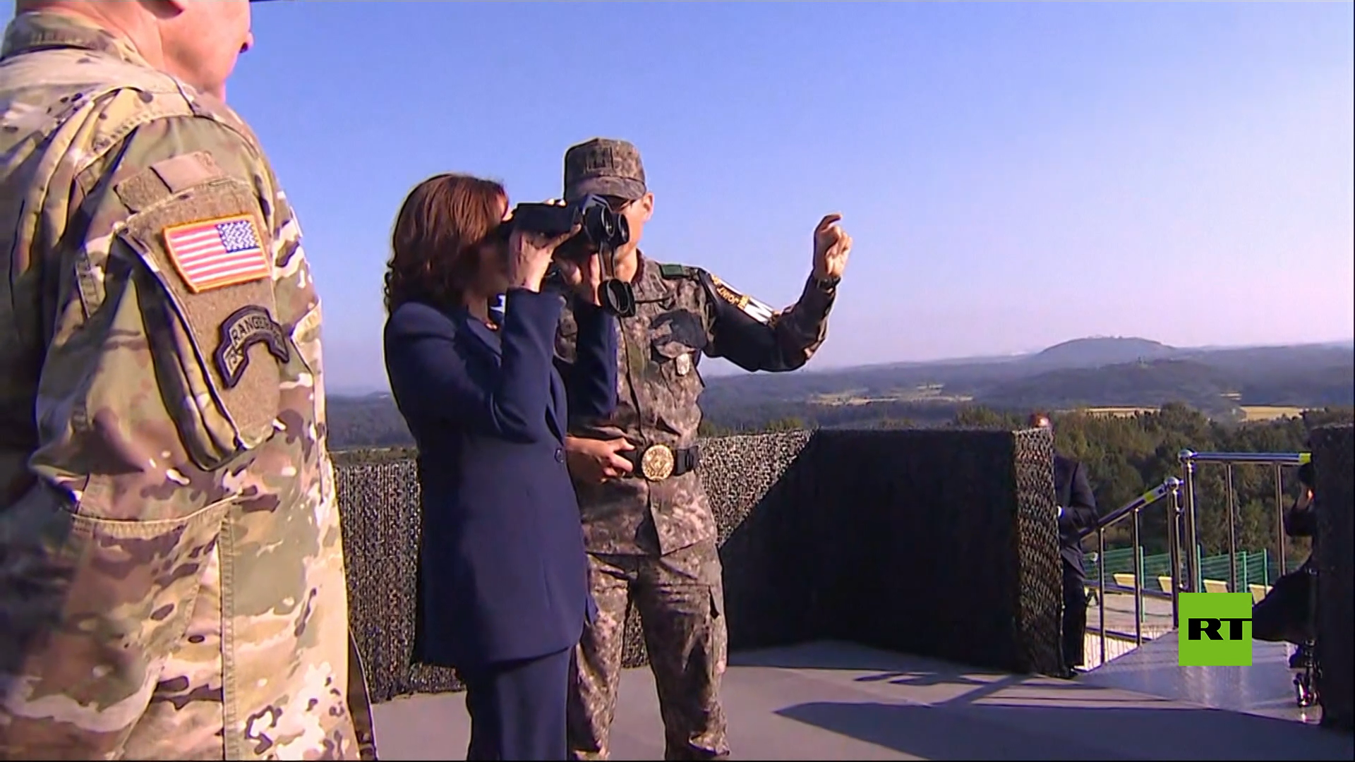نائبة الرئيس الأمريكي تزور المنطقة المنزوعة السلاح بين الكوريتين