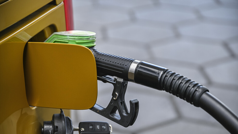 فرنسا.. إغلاق نحو ثلثي مصافي التكرير